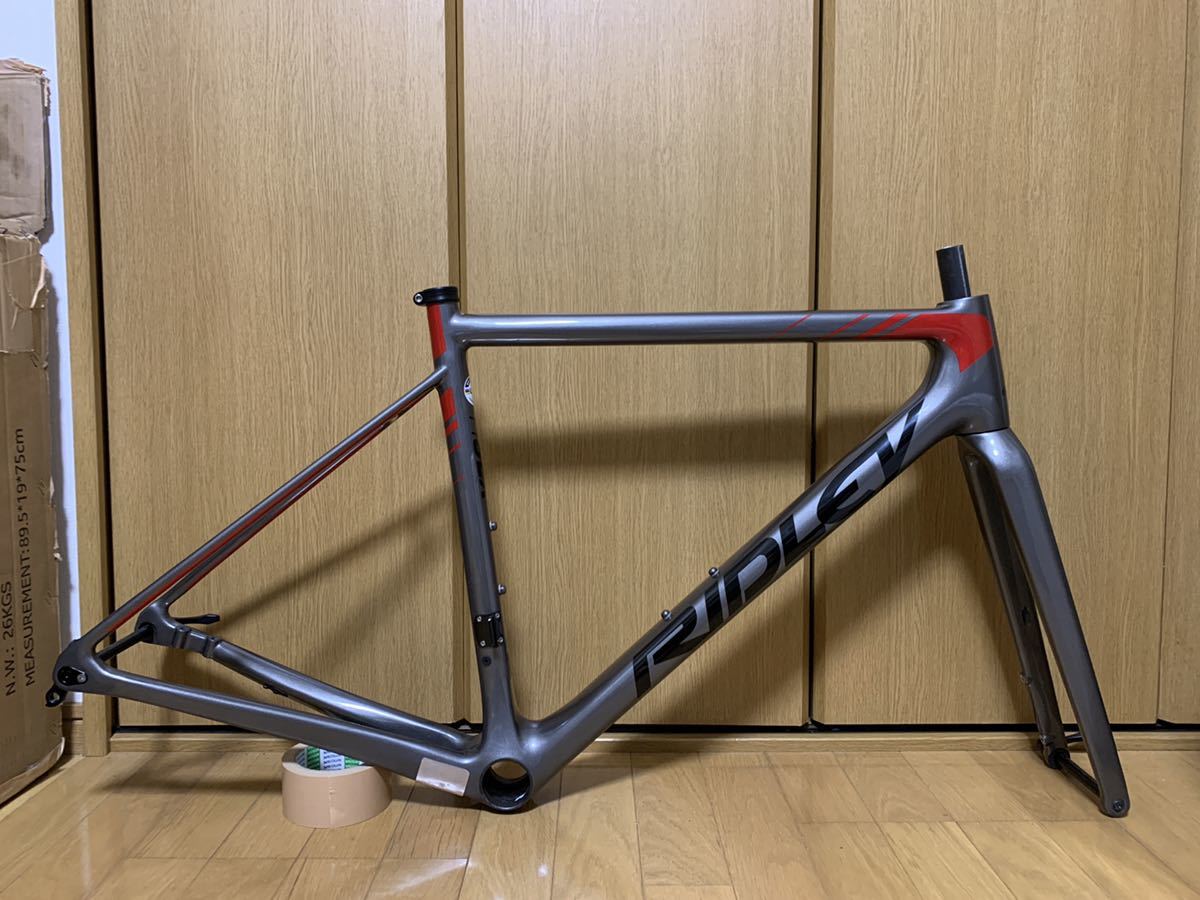 Yahoo!オークション - RIDLEY HELIUM SLX DISC フレームセット Yahoo!オークション - RIDLEY HELIUM SLX DISC フレームセット