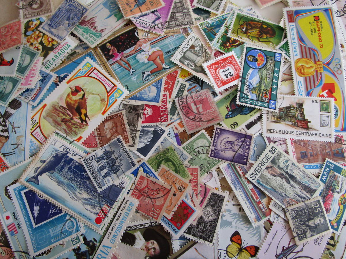 ☆使用済み外国切手 裏紙なし 約7キロ 国・状態・年代いろいろ