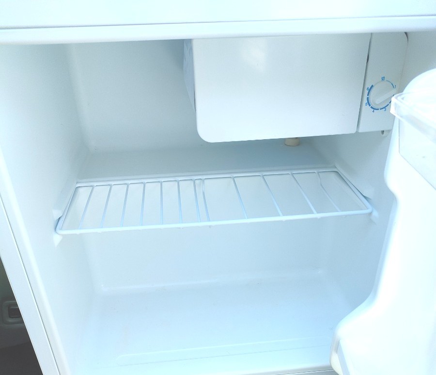 超美品!ヤマダ電機 HERB RELAX 冷凍冷蔵庫 コンパクトミニサイズ　全国匿名発送！西日本は明日到着!!