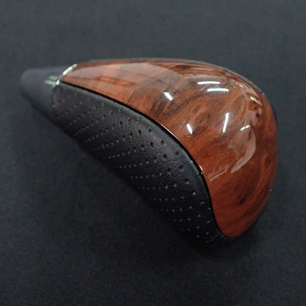 1 jpy translation have Toyota all-purpose shift knob high class wood punching black leather tea wood grain Crown Voxy - Alphard Estima RAV4