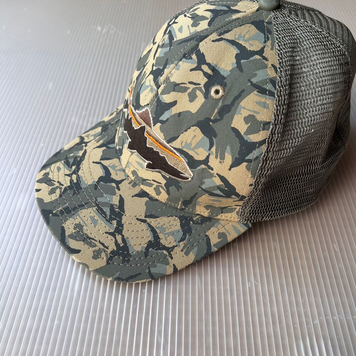 patagonia フィッツロイトラウト トラッカーハット【美品】 【ネット