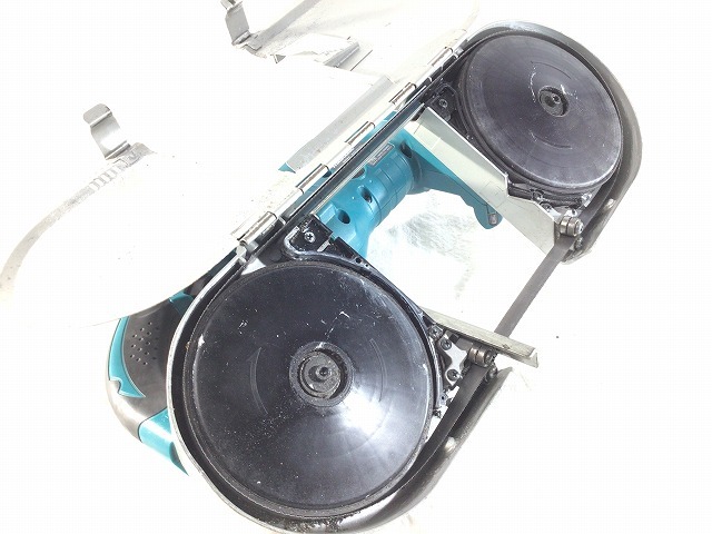 ☆品☆ makita マキタ 18V 充電式ポータブルバンドソー PB180D 本体