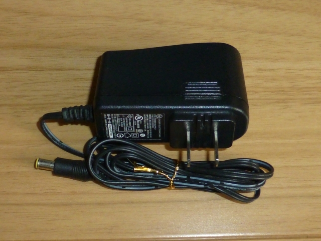 *BUFFALO беспроводной LAN маршрутизатор для AC адаптор MU12-G120100-A1( утиль )*