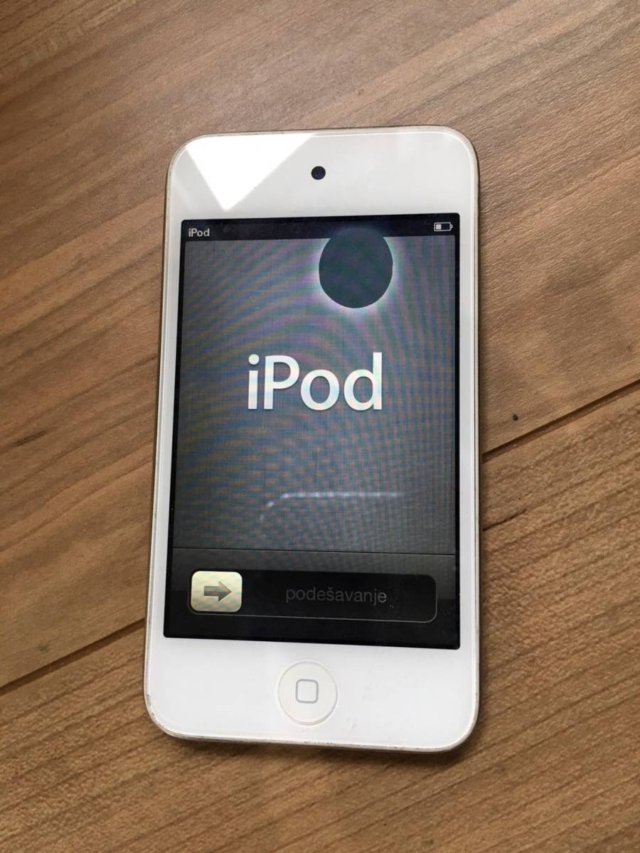 ヤフオク! Apple iPod touch 第4世代 8GB アイポ...