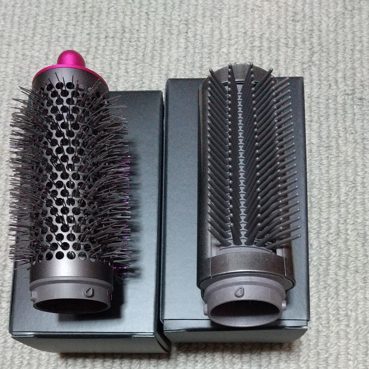 超美品 使用少 ダイソンヘアスタイラー エアラップ コンプリート 収納