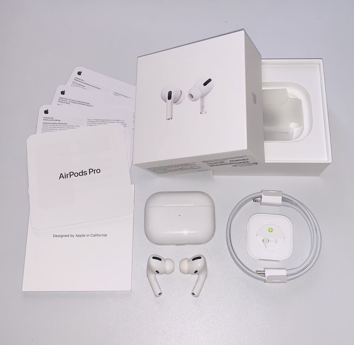 【訳あり】AirPods Pro MWP22J/A 箱、付属品あり_画像1