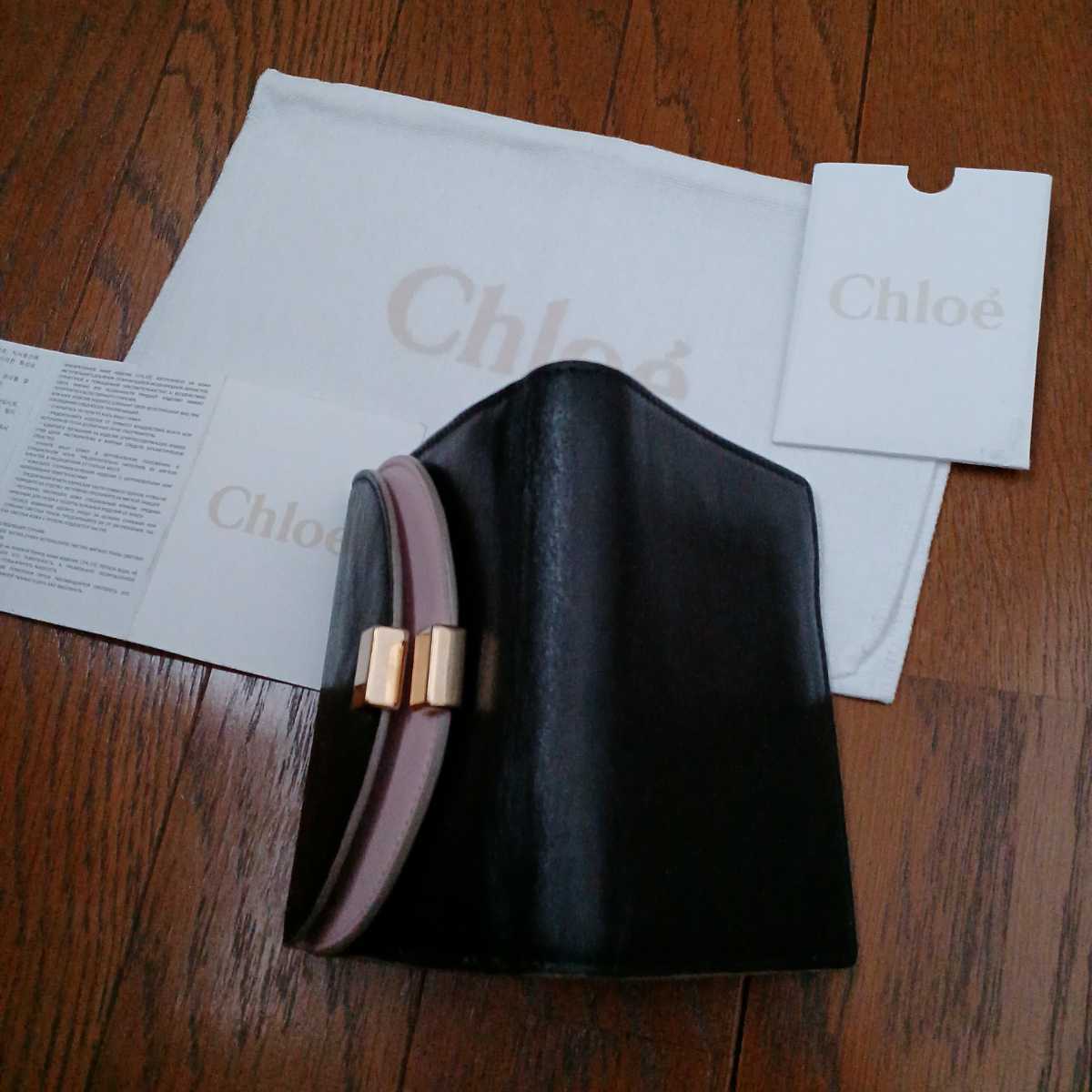 美品 定価5.6万円 クロエChloeジョージアGEORGIA 二つ折り財布