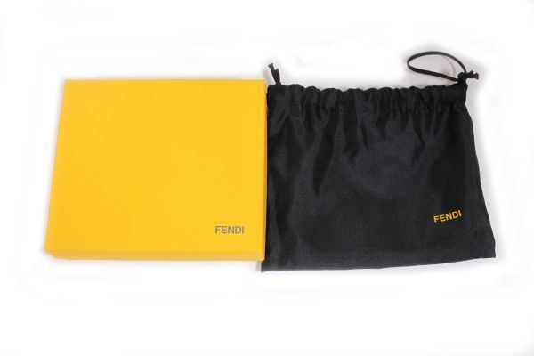 ●美品 フェンディ FENDI 二つ折り財布 Wホック セレリア 2401.8M0206.NDU.078 レザー 革 黒茶 ウォレット ステッチ ダブルホック Z2971_画像10