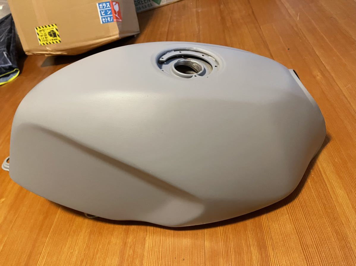 バリオス2型 ガソリンタンク ZR250B GSX250FX フューエルタンク