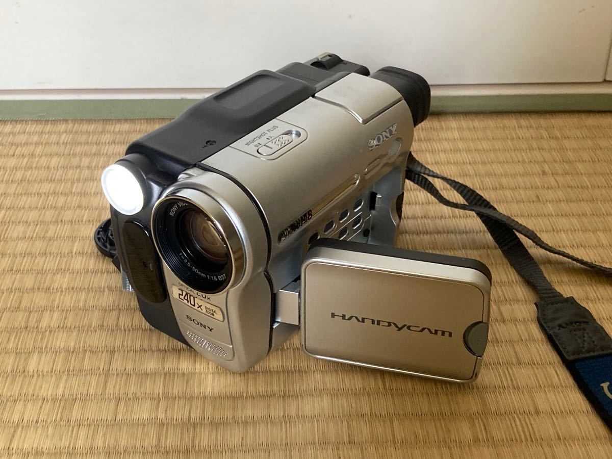 Hi8 8ミリビデオカメラ CCD-TRV126 ビデオカメラレコーダー SONY