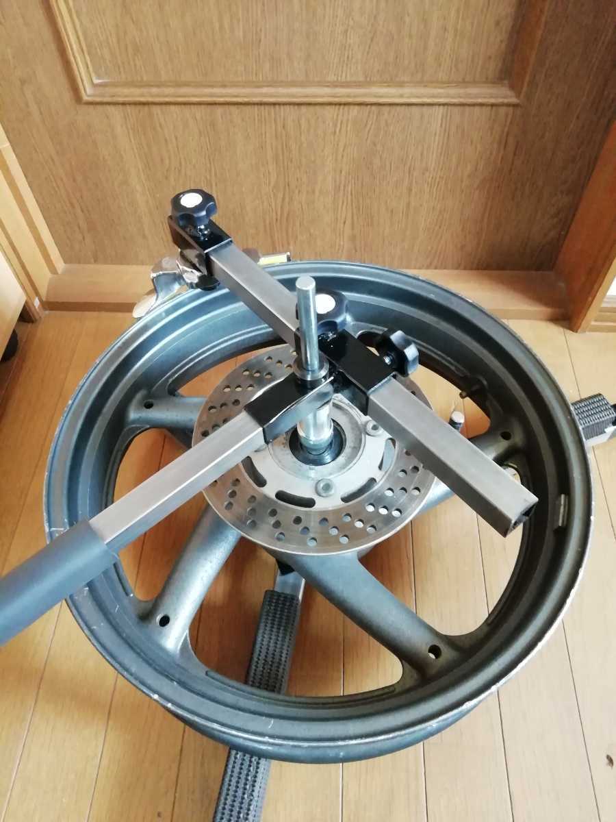 新型バイク用手動タイヤチェンジャー。ビートブレーカー付き。小型