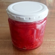 ジャム（手作りジャム）　　りんごラズベリージャム　２００ｇ　　低糖度、保存料なし_画像1