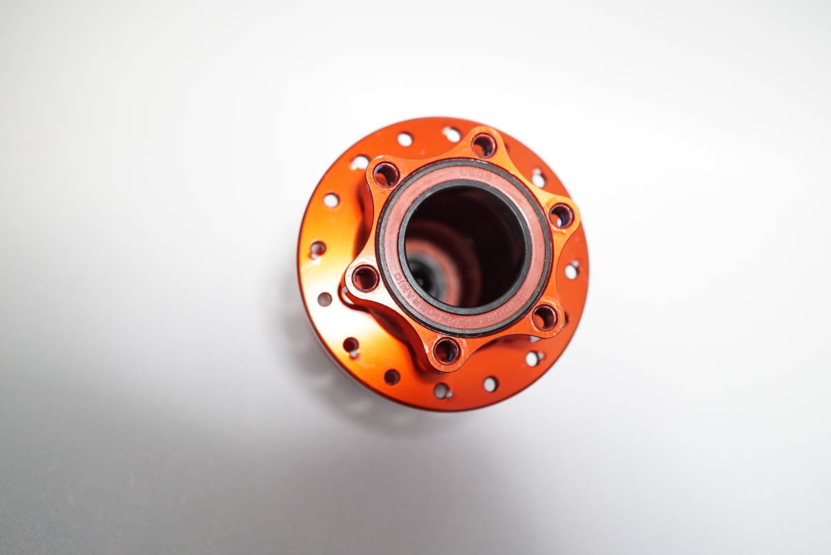 Project32 Lefty 1 0 ホイール ハブ 32h フロント レッド Project32 Lefty 1 0 ホイール ハブ 32h フロント レッド