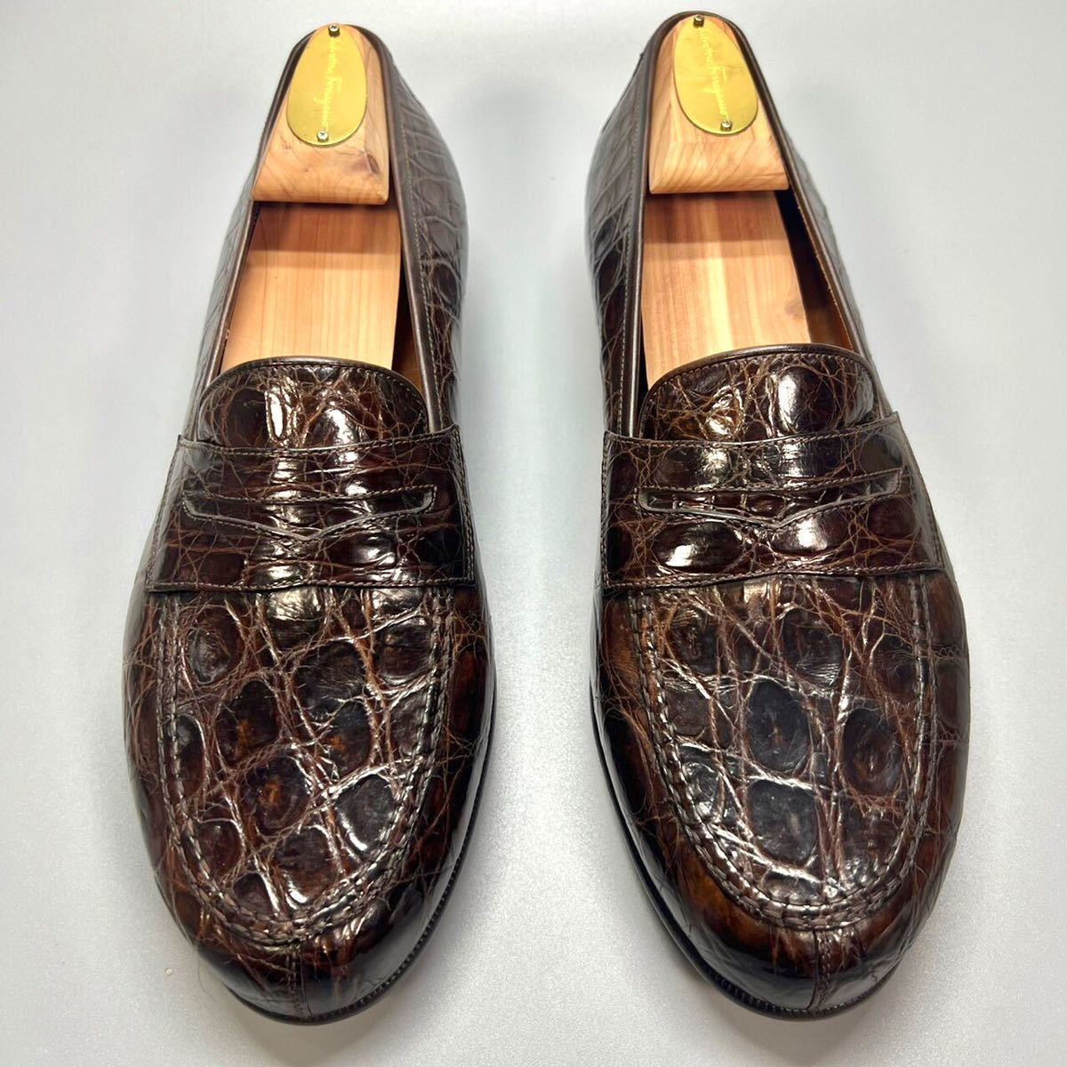 【希少】salvatore ferragamo サルヴァトーレ フェラガモ クロコダイル ペニーローファー コインローファー 革靴 9EE 27cm メンズ