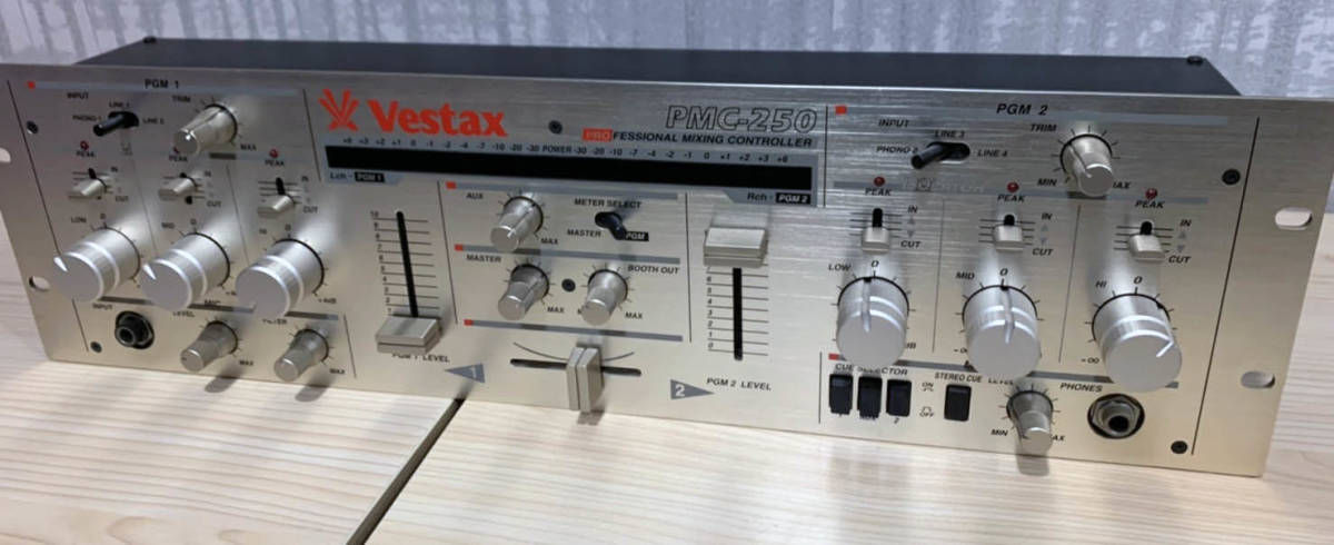 ☆未チェック品☆DJミキサーmixer VESTAX PMC-250 本体のみ item 