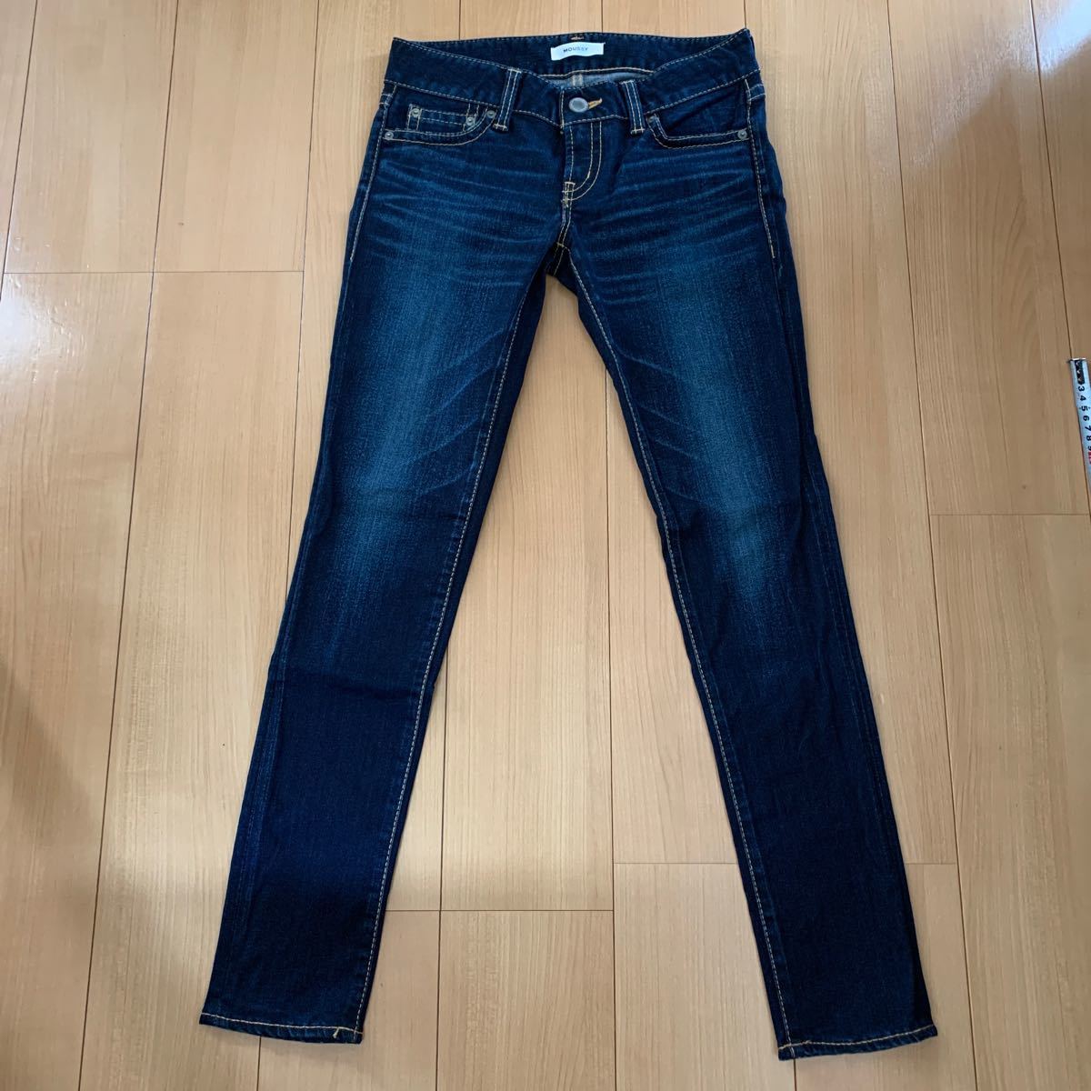 moussy リバーススキニー デニム 27 未使用品|Yahoo!フリマ(旧 moussy リバーススキニー デニム 27 未使用品|Yahoo!フリマ(旧