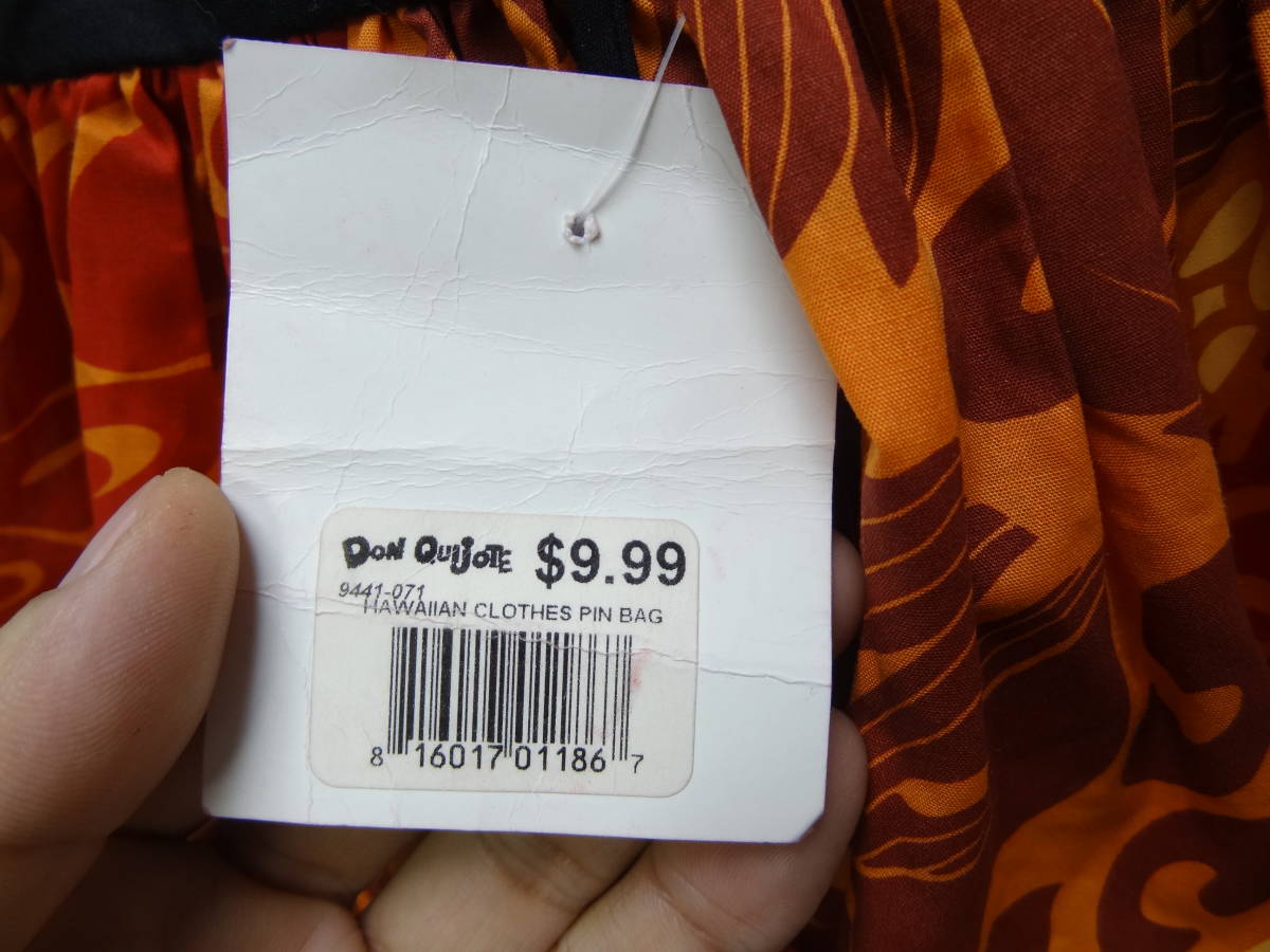 全国送料無料 未使用品 ハワイのお土産 CLOTHES PIN BAG 服タイプのピンバッグ　ハワイ雑貨_画像3
