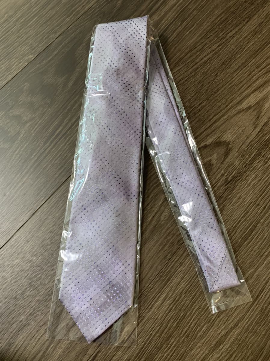  new goods unused tag attaching Calvin Klein ck Calvin Klein necktie in present .