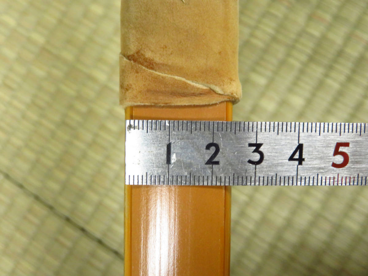 弓道 竹弓 和弓 森茂夫 在銘 花押 並寸 全長約222cm 弓力約10.5K 弓道 竹弓 和弓 森茂夫 在銘 花押 並寸 全長約222cm 弓力約10.5K