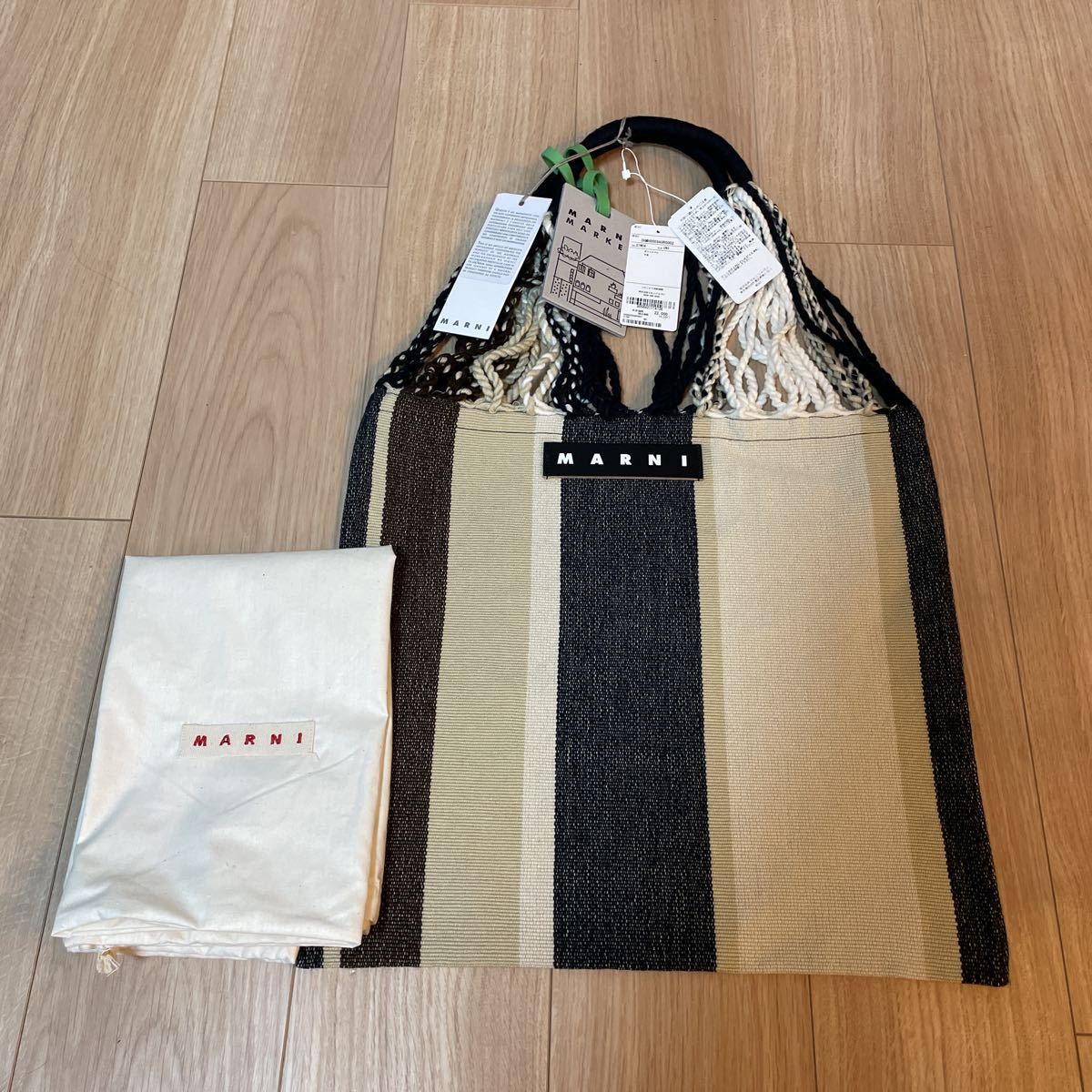 販売公式Marni - 新品未使用 マルニフラワーカフェバッグ 完売品の通販