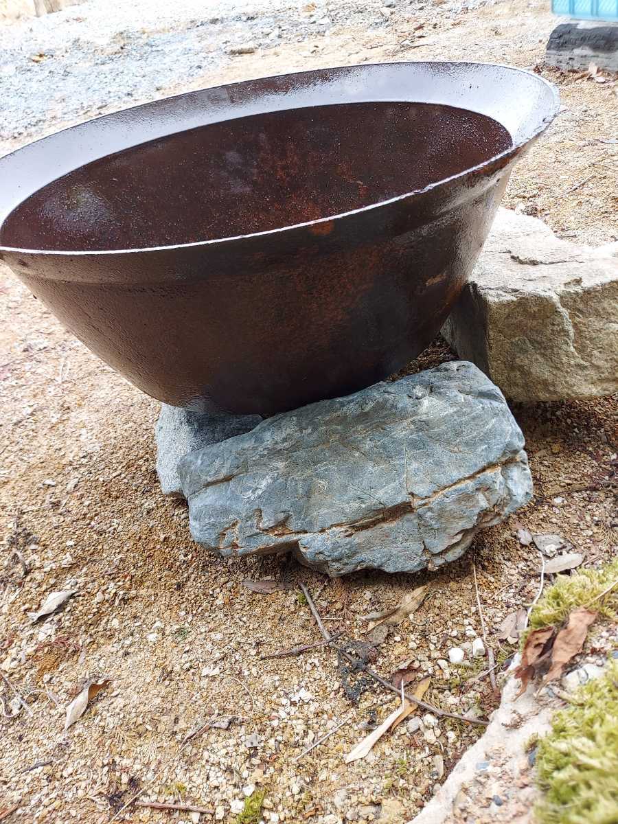 レトロ　当時物大鍋 鉄鍋　炊き出し　調理器具　古民具 外径約70cm ジャンク　_画像7