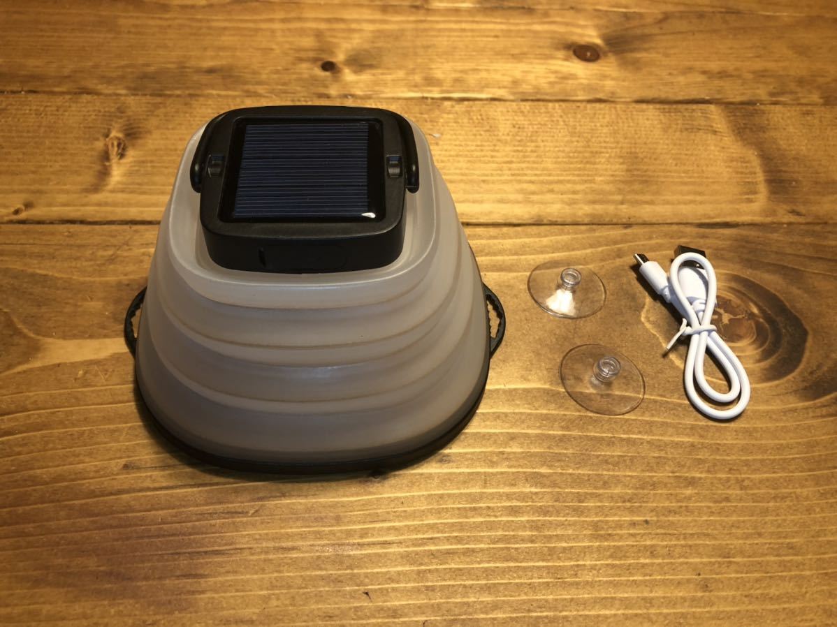LEDランタン ソーラー充電、USB充電　折り畳み式 3段階切替　IP68防水　ブラック