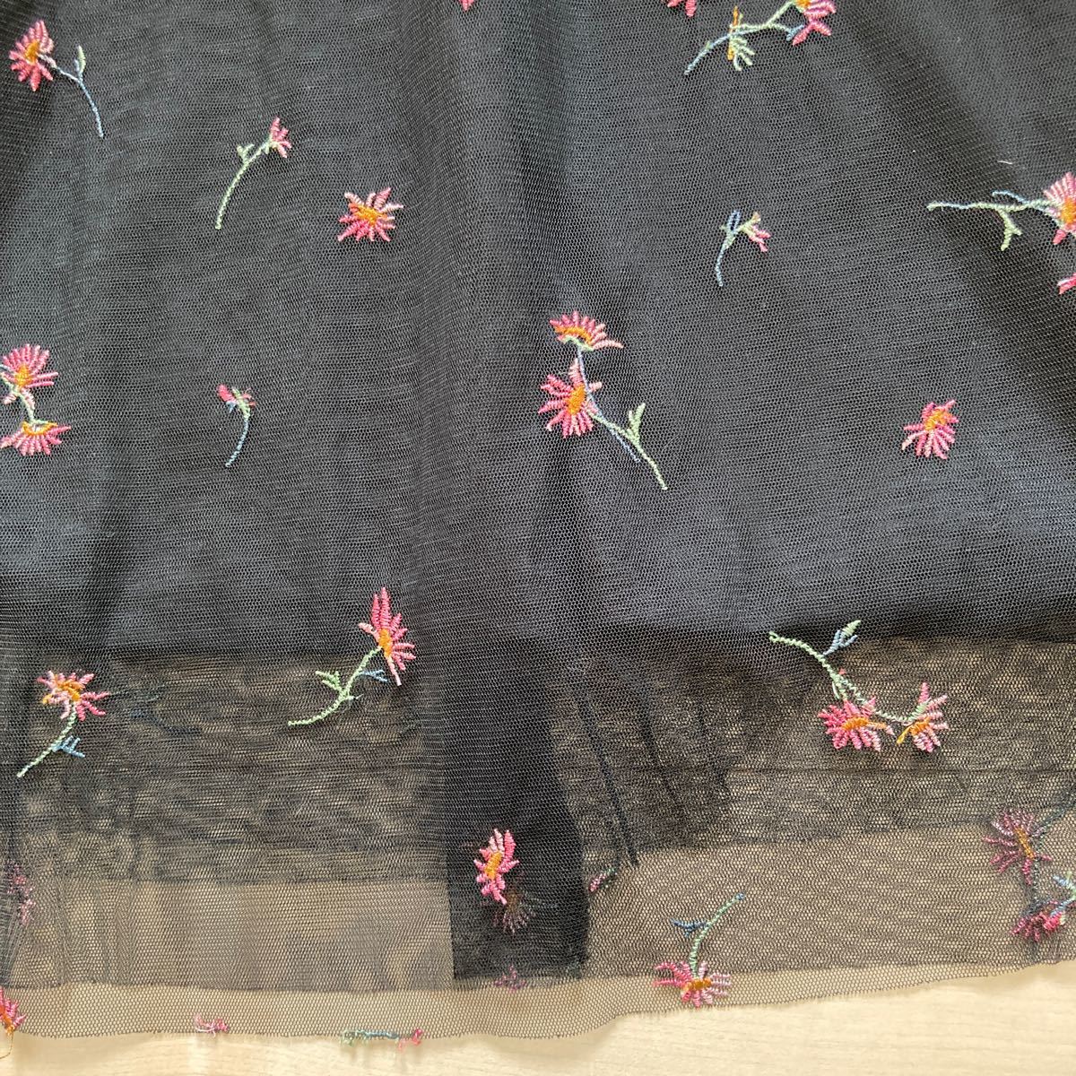 お花刺繍　チュール　スカート　