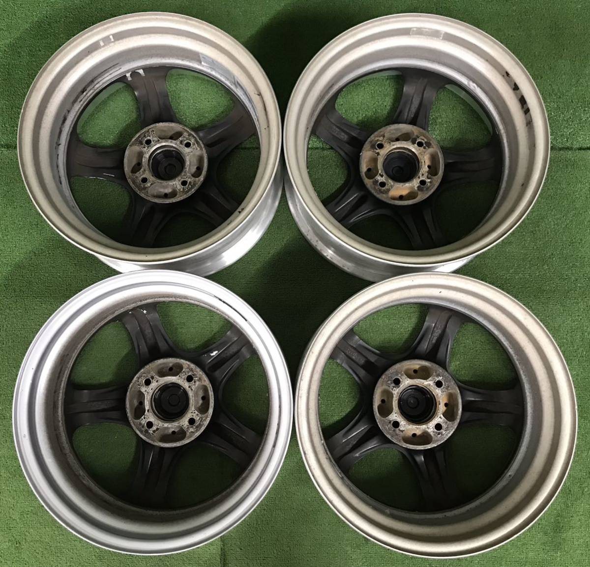 ★VOLK RACING AV REVOLUTION RAYS レイズ 15インチ 15×6.5J +39 PCD100 4H ハブ:約65mm 4本Set 中古 ★1本リム歪みあり ★送料無料_画像2