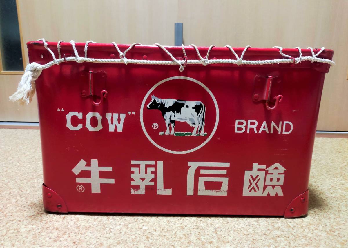 稀少★レア★昭和レトロ★当時物★牛乳石鹸★赤★COW BRAND★ボテ箱★ネット付★収納箱★ディスプレイ★赤箱★アミ付★シャンプー★カブ_画像3