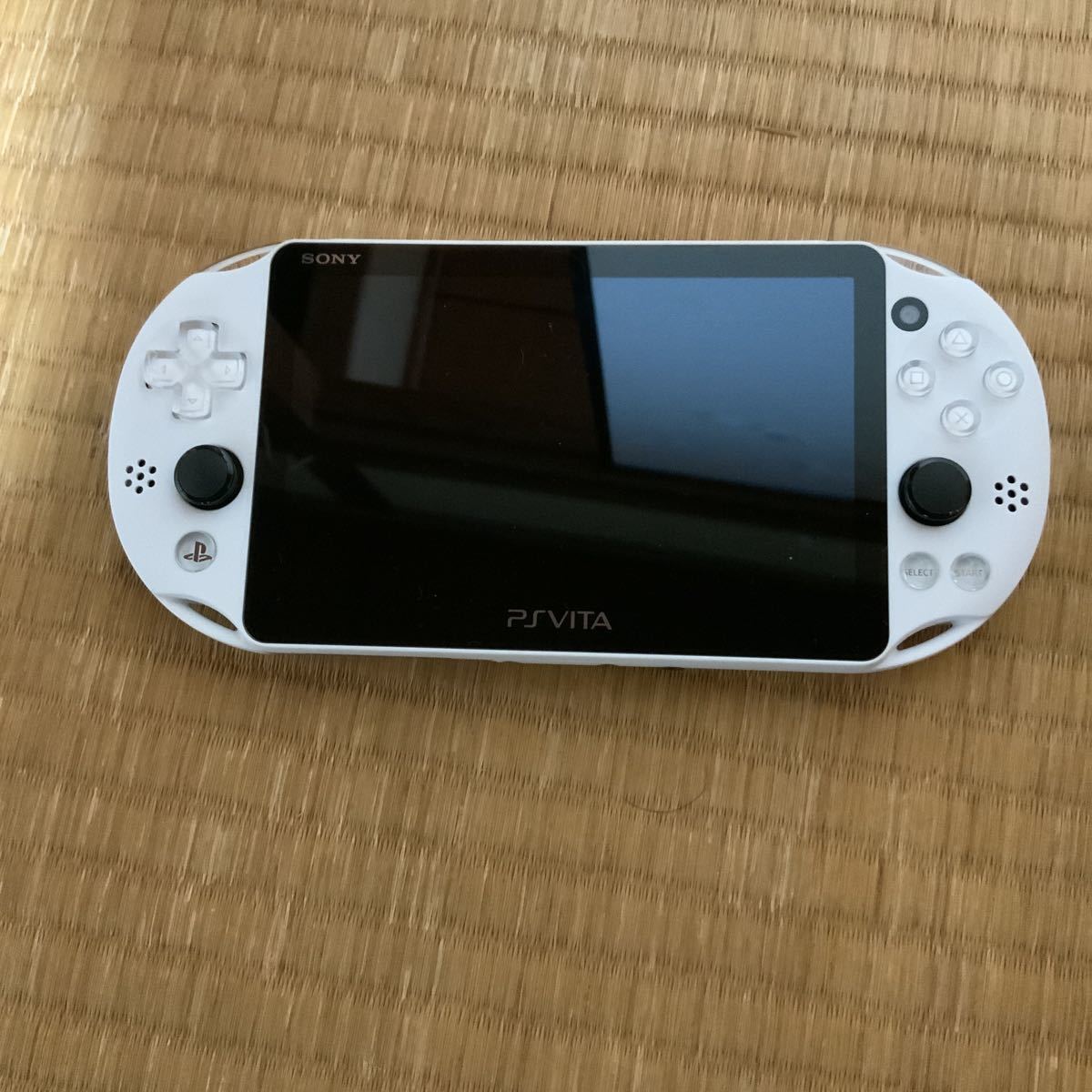 PS Vita PCH-2000 ジャンク