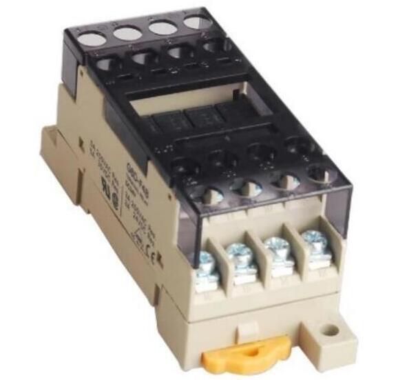 10個入りセット 新品 オムロン OMRON製ターミナル リレー G6D-F4B