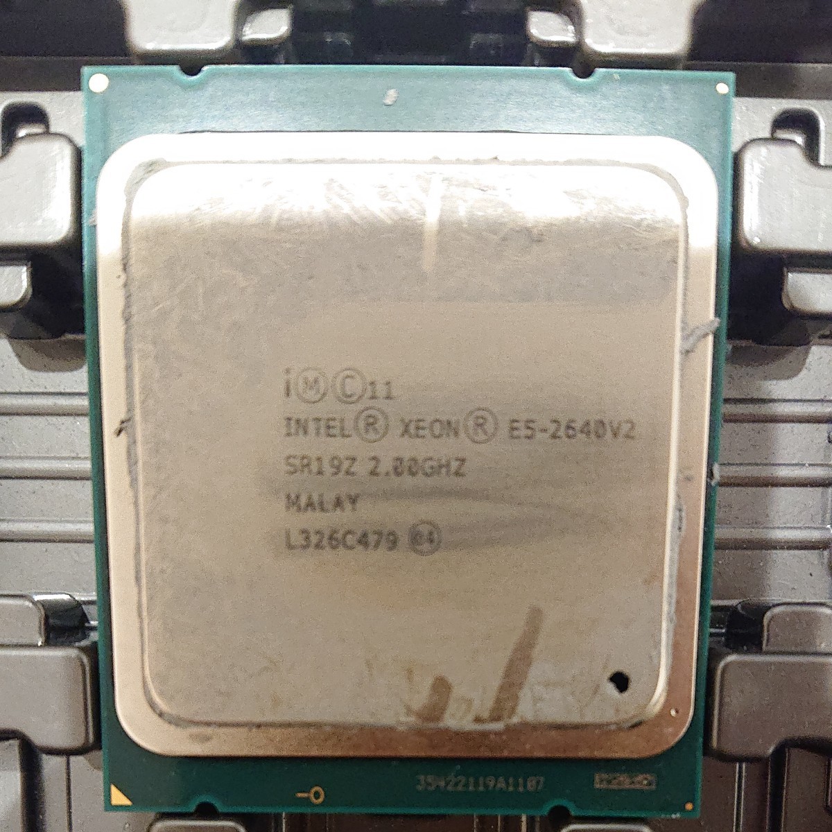動作確認済 Intel Xeon E5-2640V2