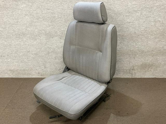  Pulsar E-FNN13 оригинальный передний сиденье правый водительское сиденье редкий редкость дом частного лица sama рассылка не возможно получение в офисе возможно (N13/FN13/EN13/SN13/ салон 