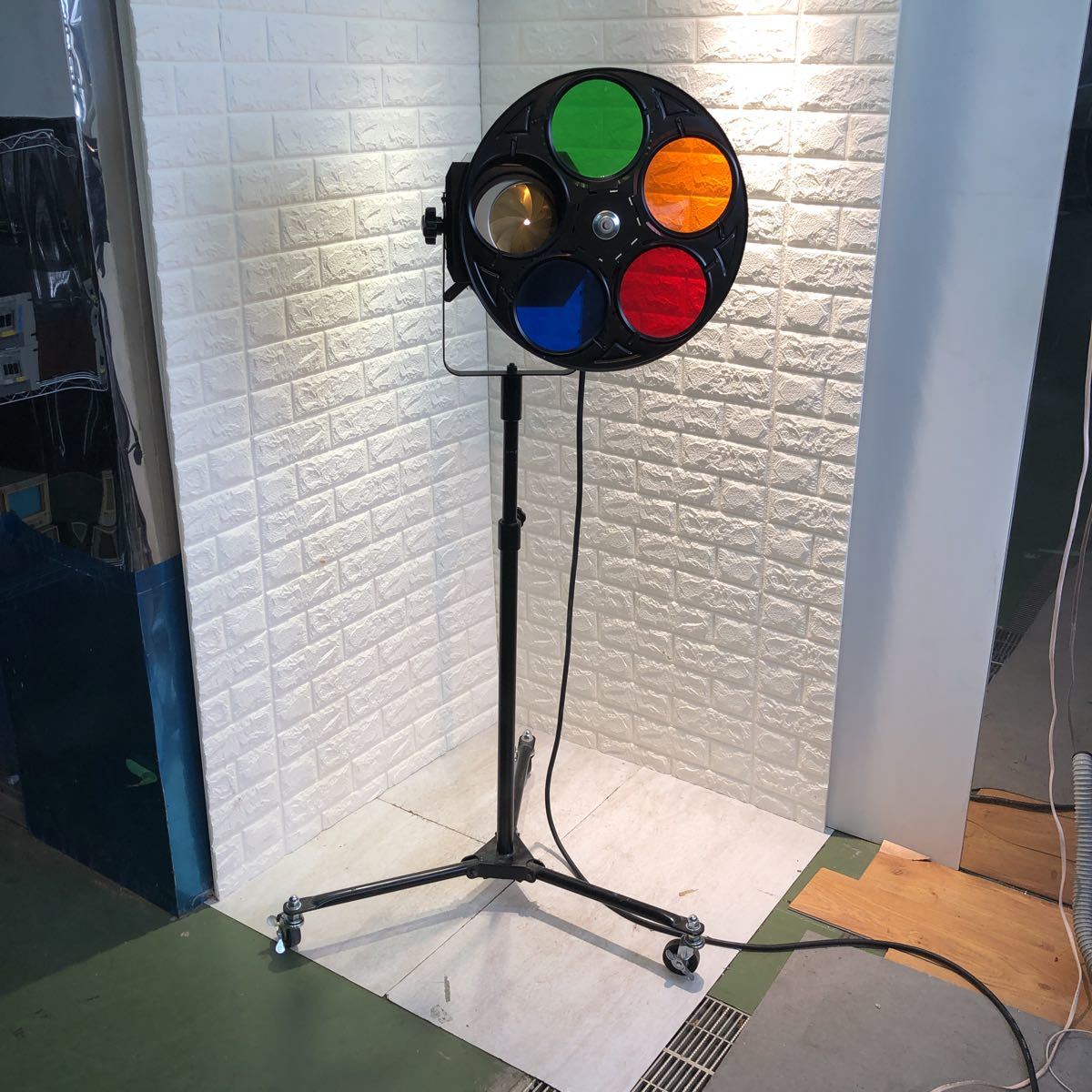 ヤフオク! - 通電確認済 日照 nissho 業務用 演出空間用照明器具...
