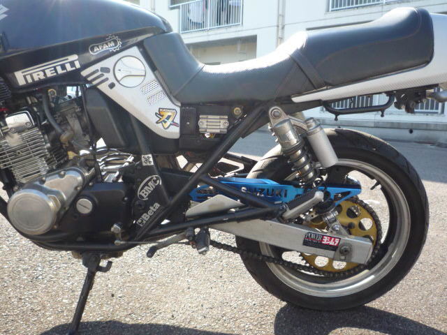 GSX250S カタナ GJ76A!カスタム!キャブ車!ヨシムラマフラー GSX250S カタナ GJ76A!カスタム!キャブ車!ヨシムラマフラー