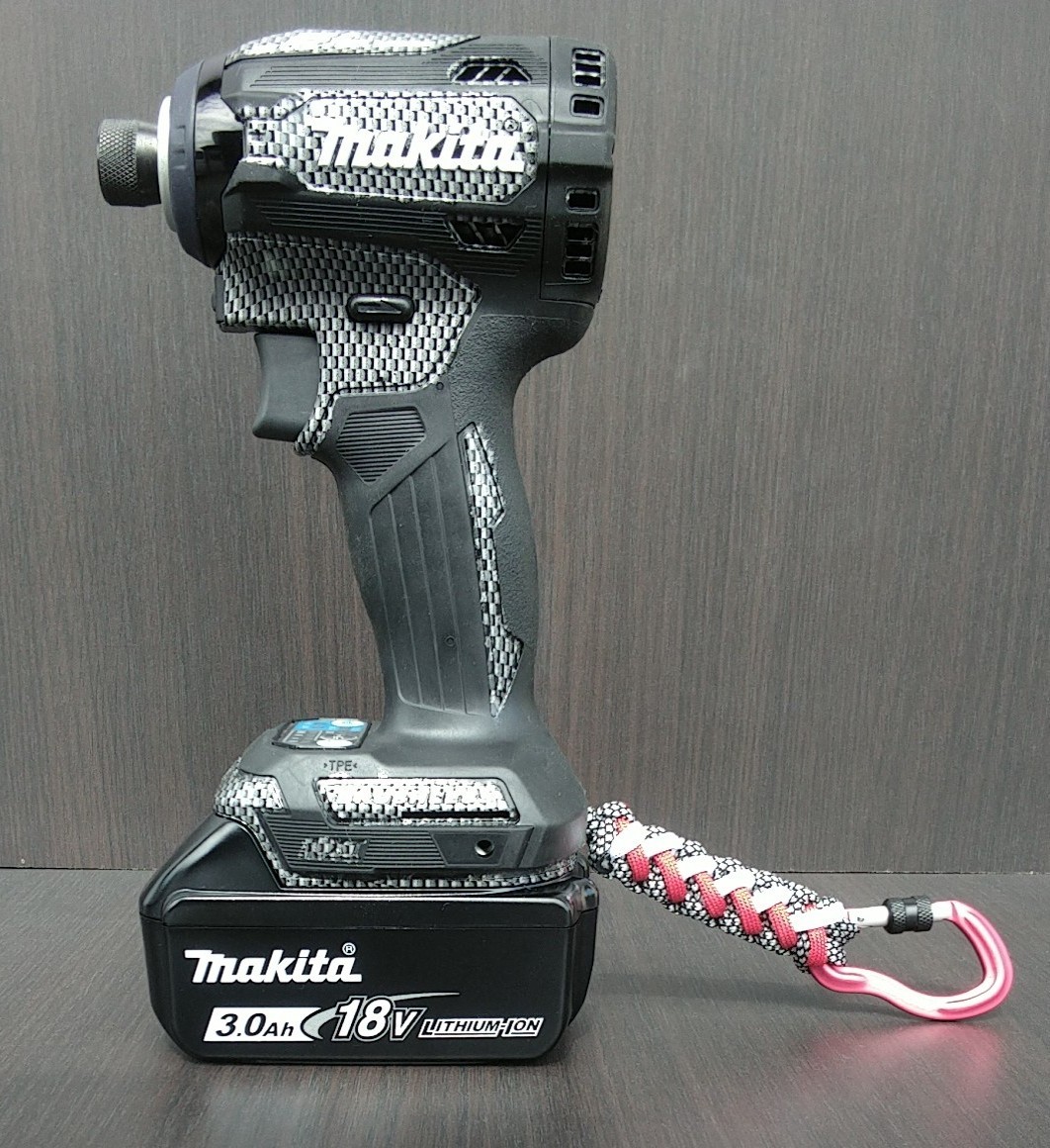 makita インパクトドライバー TD171DRGX マキタ18V純正バッテリーの