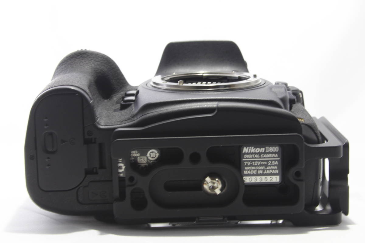 新品級!】 NIKON D800 ボディー 撮影数わずか16619回 付属品あり SD