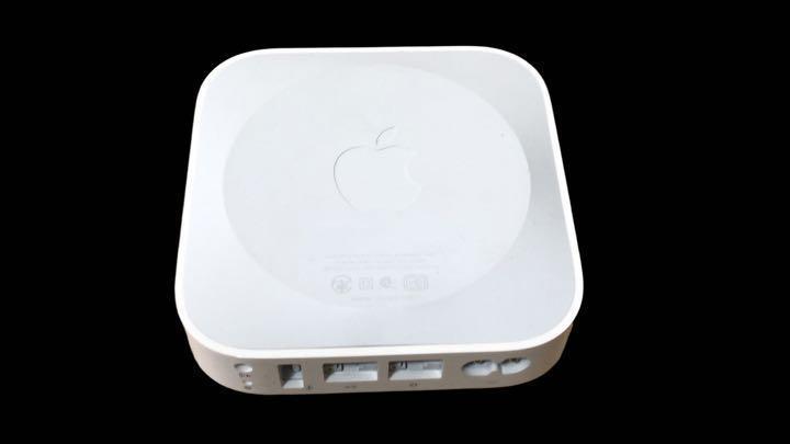動作OK 通電確認済み Apple アップル 純正品 AirMac Express A1392 802.11n 第2世代 ベースステーション 無線LAN Wi-Fi ワイファイ 白