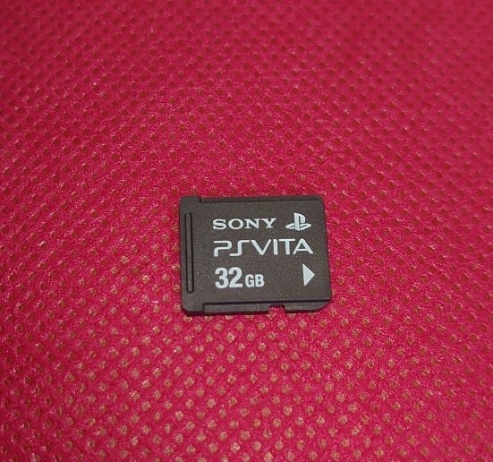 PlayStation Vita メモリーカード32GB SONY