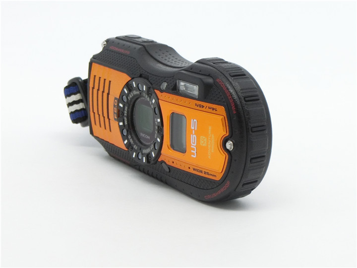 中古　デジタルカメラ　リコー　RICOH WG-5　GPS 　バッテリー欠品　動作確認済み　送料無料_画像2