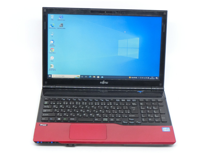 カメラ内蔵//15型/ノートPC/Windows11/新品SSD256/8GB/2世代i5/FMV