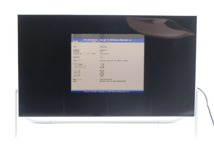 上品な FMV　FUJITSU　富士通　FH52/B3　Celeron 　ジャンク品　送料無料 DDR　4GB　液晶割れ　DVD欠品　詳細不明　一体型 3865U モニタ一体型