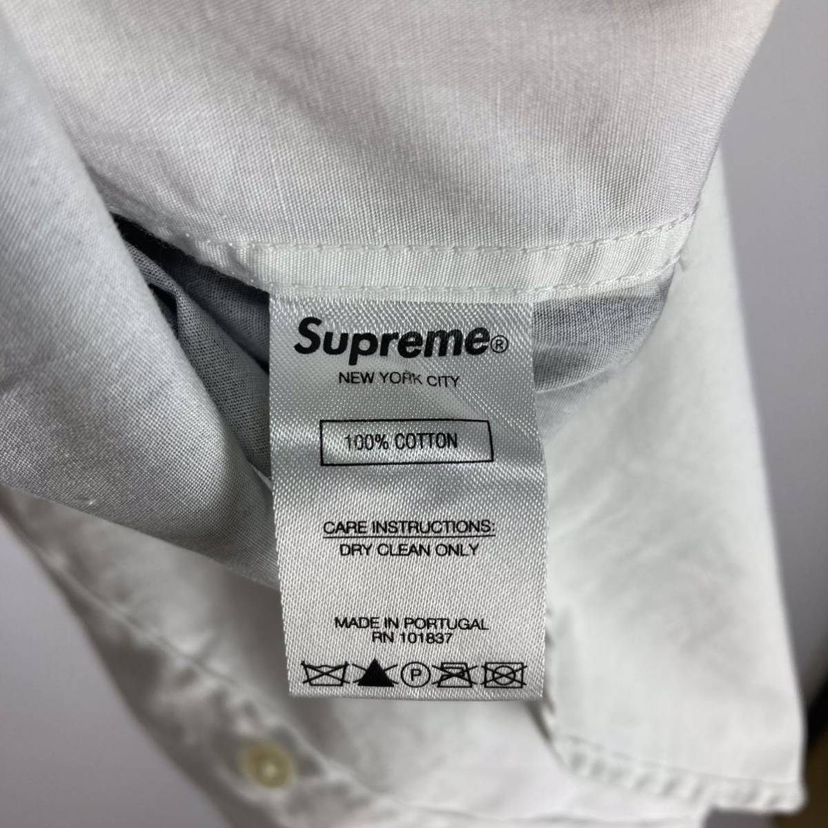 ポイント10倍】 supreme フォト ステッカー リーバウリー コラボ