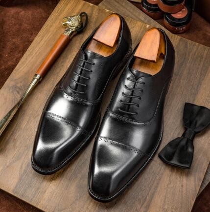 【25.0cm】QD182-703B新品メンズ 本革 ビジネスシューズ 内羽根 高品質 ブローグシューズ 華やかなスタイル 高級紳士靴