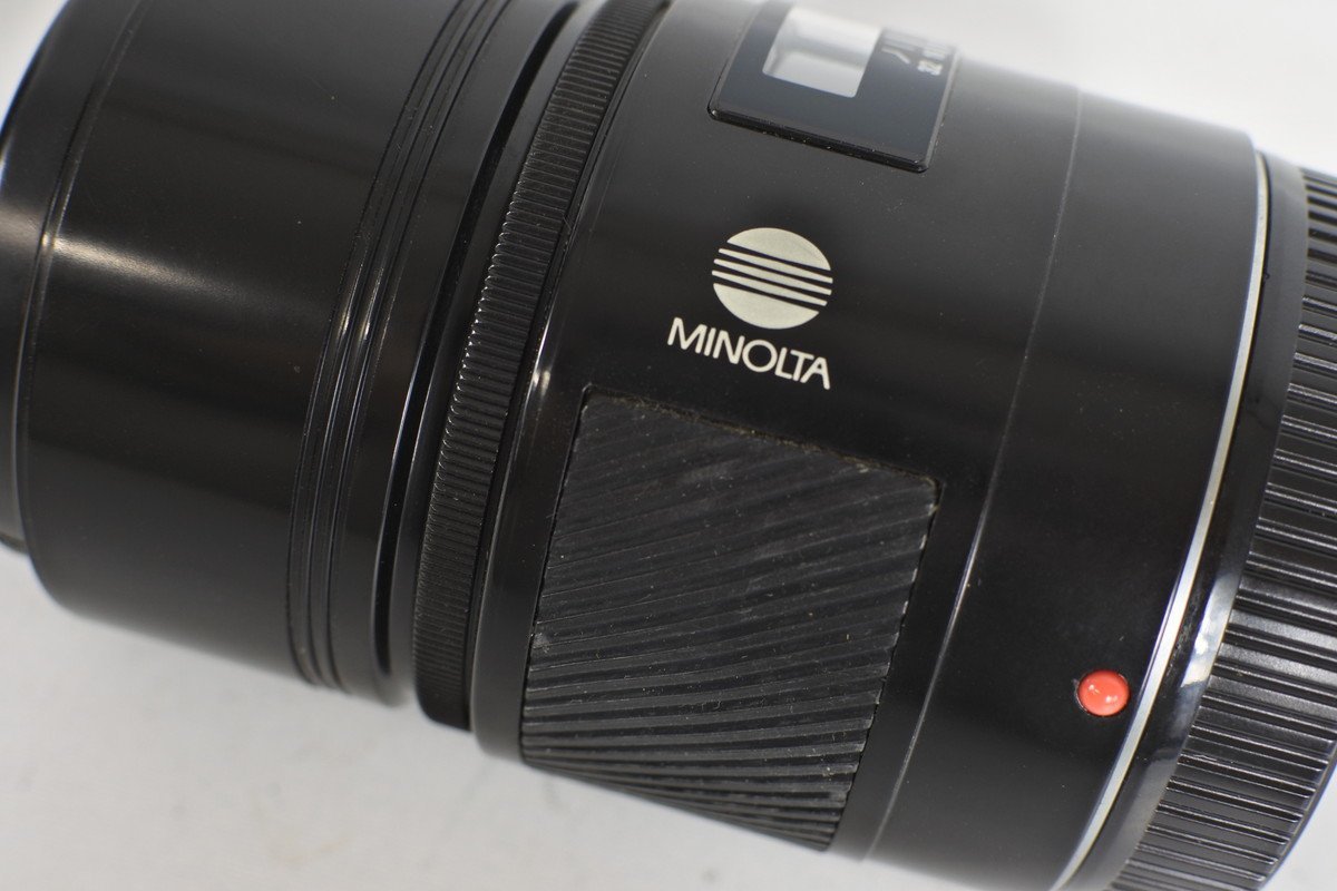 VMINOLTA Minolta AF 135mm F2.8 single burnt point middle telephoto lens Sony Minolta mount rom and rear (before and after) cap attached 
