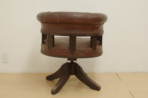  rare Vintage rotation chair dokta- chair arm chair elbow attaching chair imitation leather studs natural tree natural wood rare retro objet d'art interior 