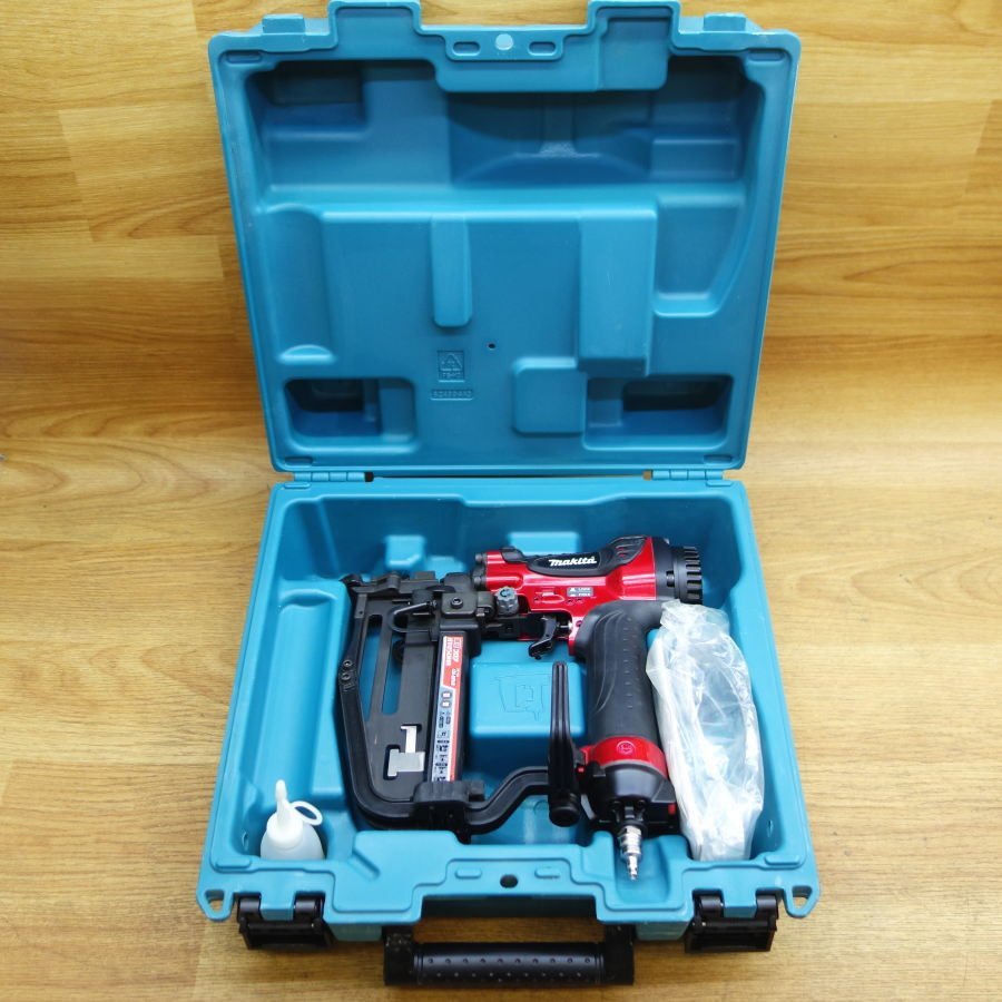 makita/マキタ 高圧フロアタッカ AT450HA www.esole.eu