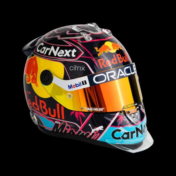 1/2 ヘルメット オラクルレッドブルレーシング F1 M 1/2 ヘルメット オラクルレッドブルレーシング F1 M