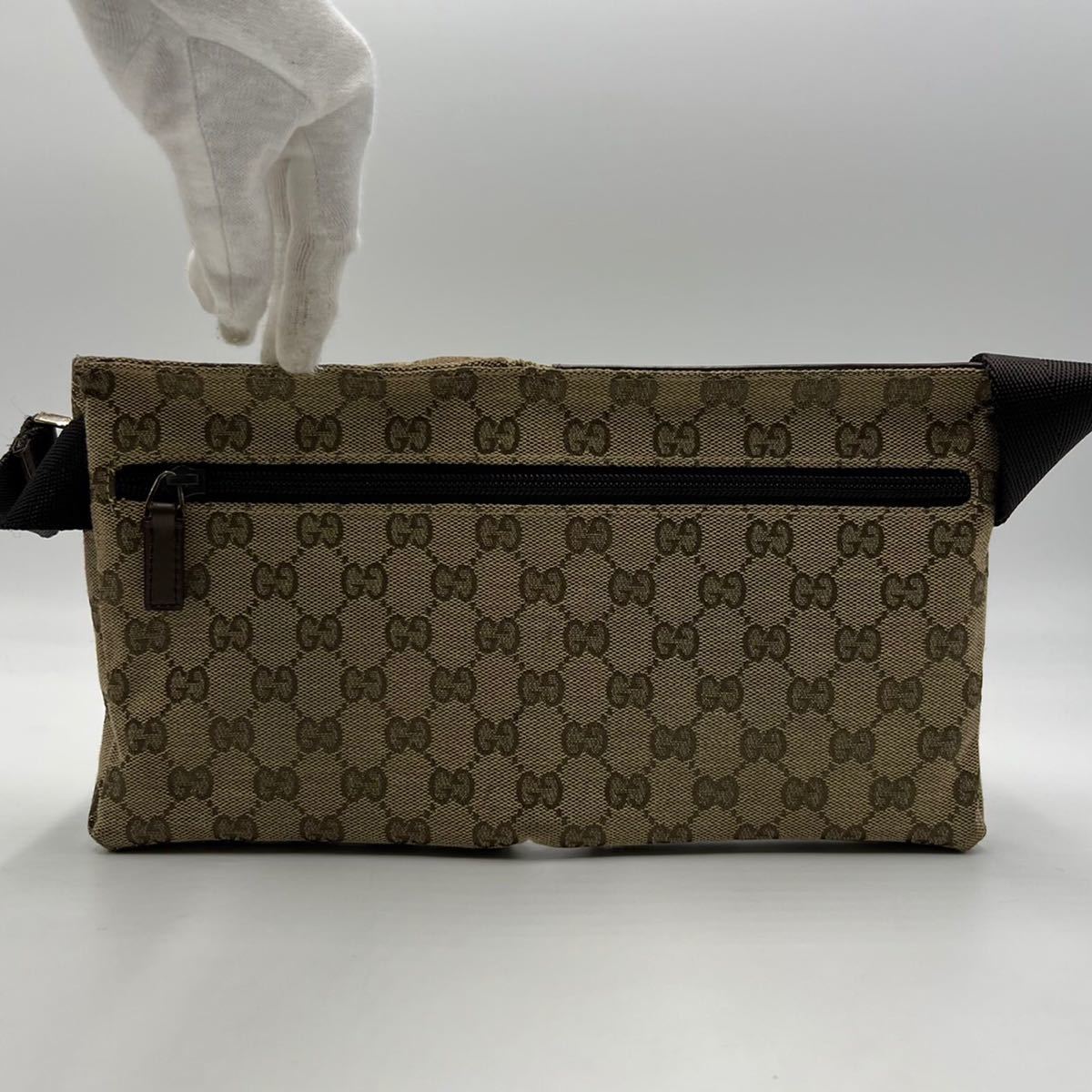 1円 ■極美品■ GUCCI グッチ 28566 GGキャンバス ボディバッグ ウエストポーチ ウエストバッグ レディース メンズ 正規品_画像4