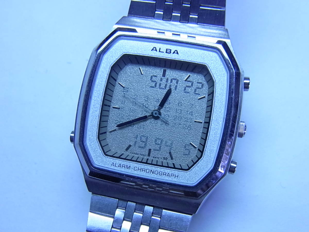 100円～良品 SEIKOセイコー ALBA 二重面相 メンズ アナデジ クォーツウォッチ 腕時計_画像3